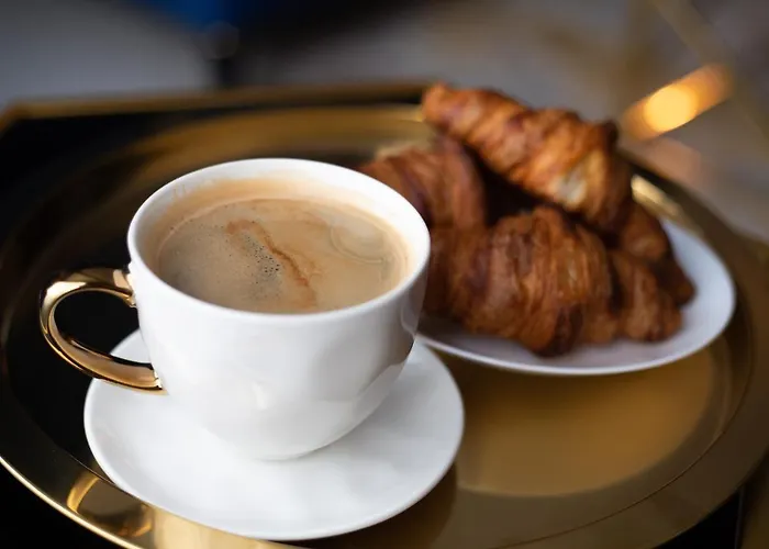 Metropole Old Center דירה